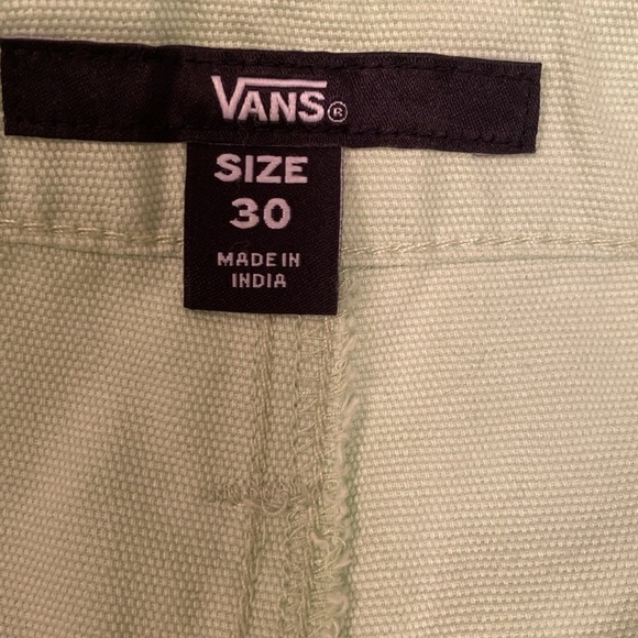 Vans Cotton Barnes Canvas Shorts Pistachio Lime Green Butterfly Size 30 - Picture 6 of 9